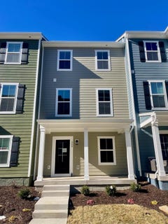 /international/us/209-broad-st-daleville-va-110108549222/