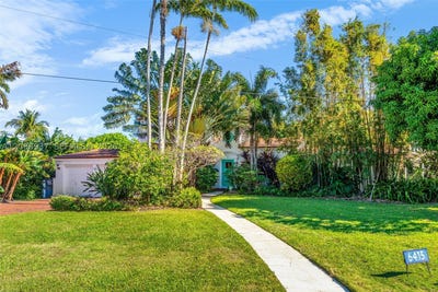 /international/us/6415-pine-tree-drive-cir-miami-beach-fl-110120083584/