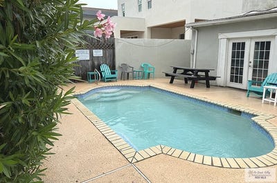 /international/us/124-e-retama-dr-south-padre-island-tx-110104185877/