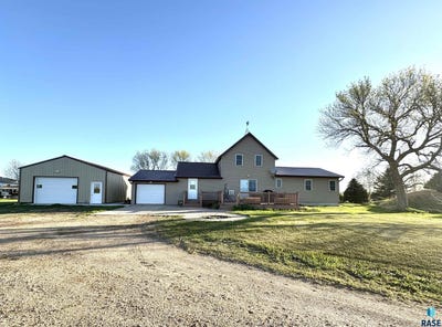 /international/us/1717-180th-avenue-ave-kenneth-mn-110108070671/