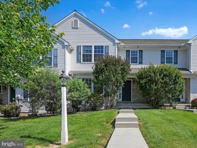 /international/us/26-bradford-drive-leola-pa-110100727066/