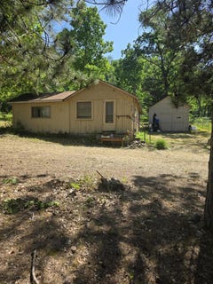 /international/us/511-eola-rd-harrison-mi-110100450239/