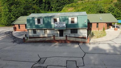/international/us/4750-ky-rt-321-hager-hill-ky-110100835436/