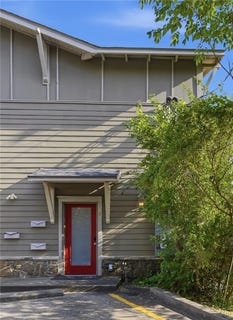 /international/us/204-n-shipley-avenue-fayetteville-ar-110108964217/