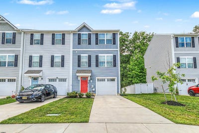 /international/us/21-riley-williamstown-nj-110108386625/