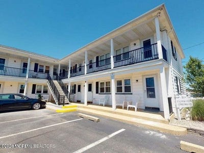 /international/us/2204-grand-central-avenue-lavallette-nj-110107028314/