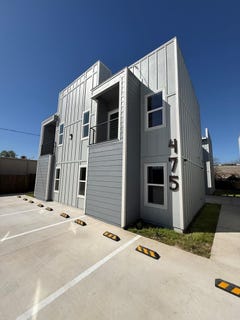 /international/us/475-jeferson-eagle-pass-tx-110107255591/