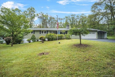 /international/us/7-hujay-terrace-wappingers-falls-ny-110106840668/