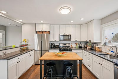 /international/us/163-shadeland-avenue-lansdowne-pa-110107652198/