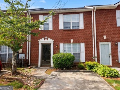 /international/us/5737-strathmoor-manor-circle-lithonia-ga-110108507491/