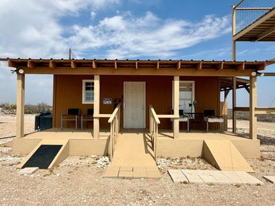 /international/us/116-cedar-road-dryden-tx-110106210654/
