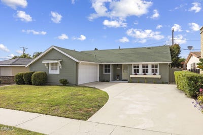 /international/us/4029-maple-street-ventura-ca-110100987122/