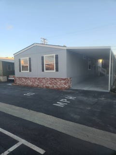 /international/us/1250-n-state-college-blvd-anaheim-ca-110106040699/
