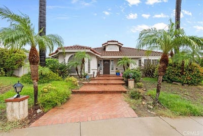 /international/us/1152-n-redding-upland-ca-110120511567/