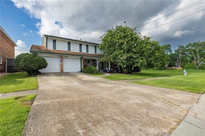 /international/us/801-ginette-drive-gretna-la-110108820165/