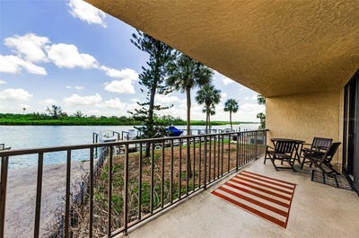 /international/us/18201-gulf-boulevard-redington-shores-fl-110098829042/