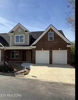 /international/us/2393-pauly-brook-way-knoxville-tn-110103249017/