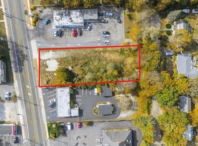 /international/us/1467-montauk-highway-mastic-ny-110103065910/