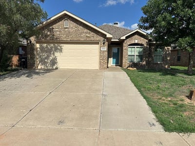 /international/us/1004-mays-dr-midland-tx-110101139335/