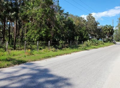 /international/us/se-304th-st-cross-city-fl-110095069929/