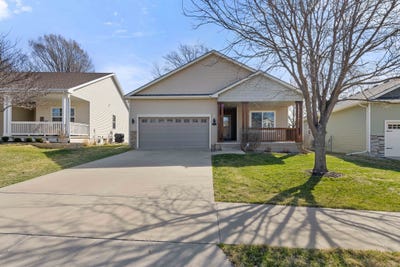 /international/us/1812-bristol-street-norwalk-ia-110106677295/