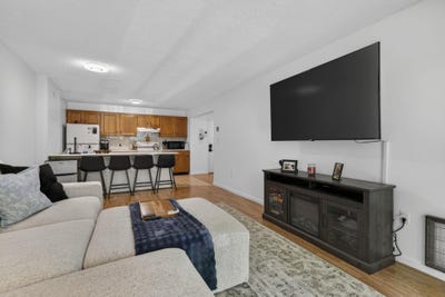 /international/us/120-fisherville-road-concord-nh-110108490099/