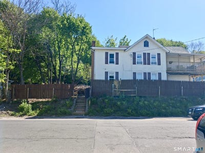 /international/us/1-ash-street-waterbury-ct-110108109279/