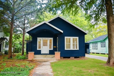 /international/us/1122-s-court-street-opelousas-la-110108110345/