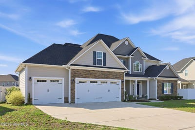 /international/us/2950-cragburn-place-fayetteville-nc-110109243549/