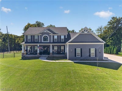 /international/us/294-sapphire-lane-streetsboro-oh-110120412181/
