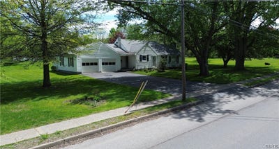 /international/us/6168-n-main-street-sandy-creek-ny-110108198586/