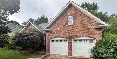 /international/us/1344-moonshadow-lane-shelby-nc-110100464307/