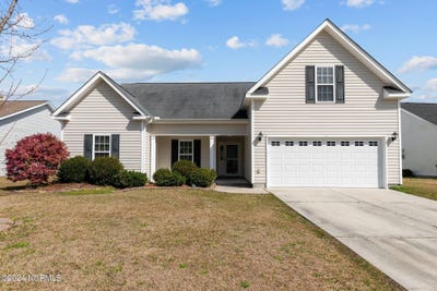 /international/us/205-lynden-lane-new-bern-nc-110108626992/