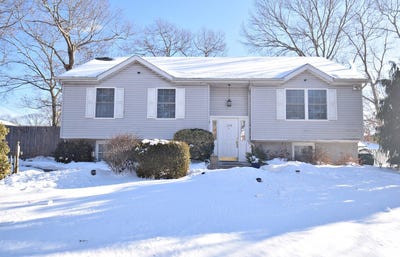 /international/us/125-dana-mastic-ny-110105259283/