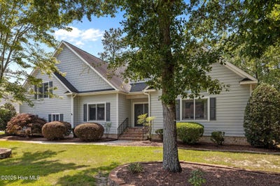 /international/us/425-cypress-landing-trail-chocowinity-nc-110101140070/