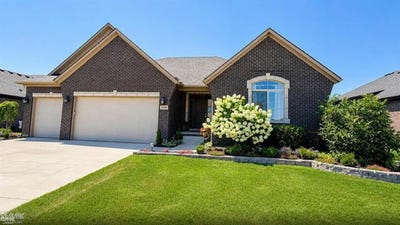 /international/us/56387-scotland-drive-macomb-twp-mi-110120135131/