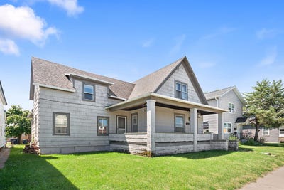 /international/us/116-w-barker-avenue-michigan-city-in-110108826341/