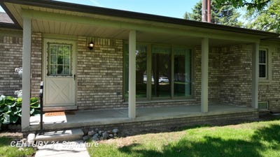 /international/us/49327-winchester-court-shelby-twp-mi-110108331389/