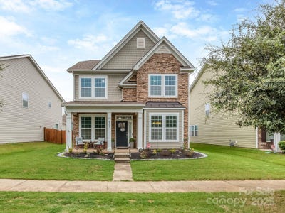 /international/us/8123-kalson-street-huntersville-nc-110101491176/