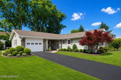 /international/us/58-brookview-lane-aberdeen-nj-110108794772/