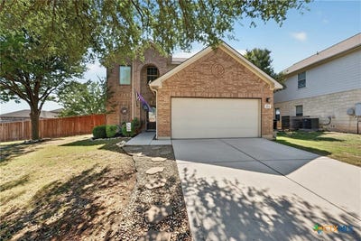 /international/us/301-maple-way-new-braunfels-tx-110120422035/