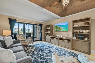 /international/us/200-lenell-fort-myers-beach-fl-110101120902/
