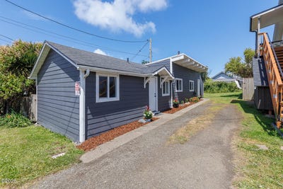 /international/us/1409-nw-14th-street-lincoln-city-or-110108626557/