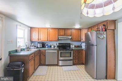 /international/us/1661-old-westminster-pike-westminster-md-110100465676/
