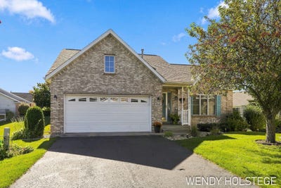 /international/us/2947-bayberry-court-holland-mi-110120411061/