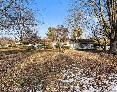/international/us/7251-cottonwood-knoll-west-bloomfield-twp-mi-110104915019/