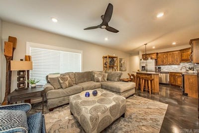 /international/us/7910-edgemont-rd-suite-102-greers-ferry-ar-110108754580/
