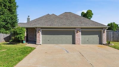 /international/us/302-w-37th-place-sand-springs-ok-110108397853/