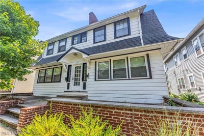 /international/us/3208-euclid-heights-boulevard-cleveland-heights-oh-110119425799/