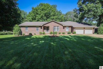 /international/us/4501-westchester-lane-paducah-ky-110108961680/